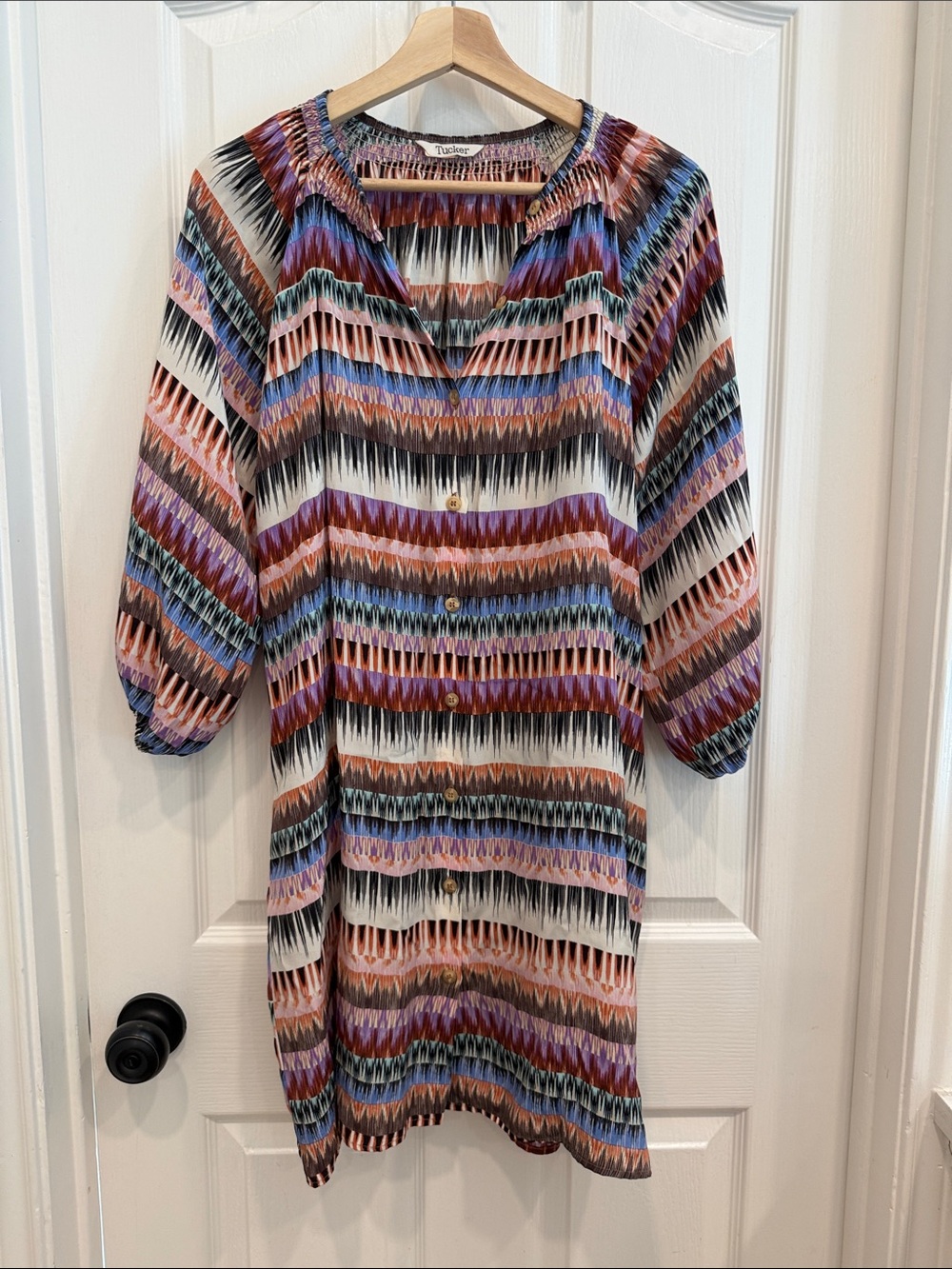 Tucker colorful 100% silk dress